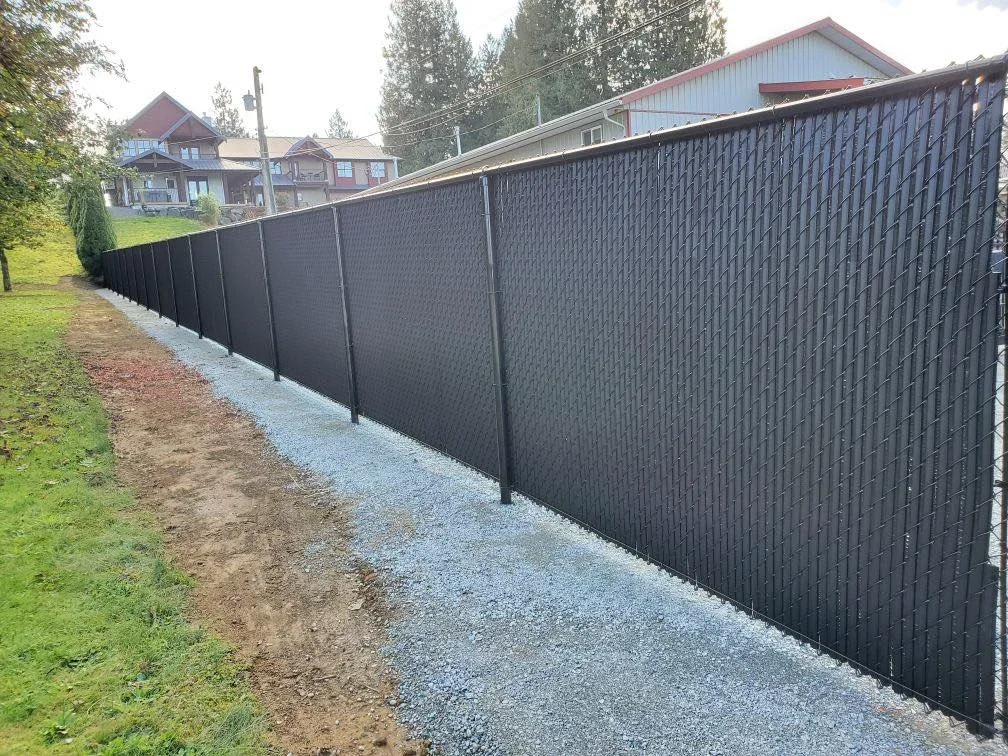 black chain link fencing Fraser Valley black chain link fencing Fraser Valley